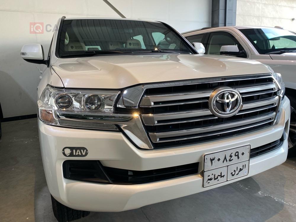 تويوتا لاندكروزر